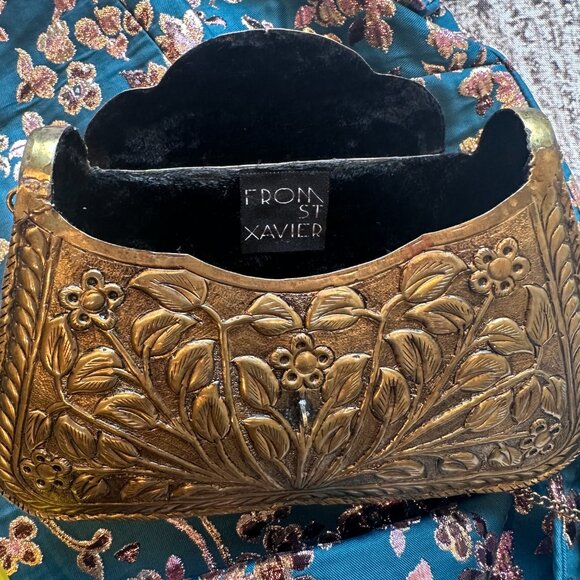 BHLDN Anthropologie Gold Metal Brienne Embossed St Xavier Bridal Clutch - Picture 6 of 7